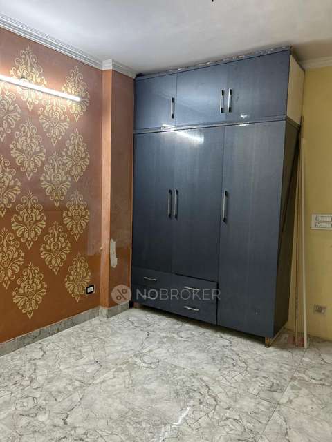 3 BHK Flat In Shri Krishna For Sale  In Kiran Garden, Uttam Nagar