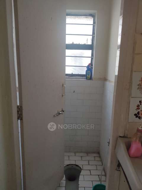 2 BHK Flat In Navarang Apartments, Modern Colony, Paud Road, Kothrud, For Sale  In Navrang Apartments