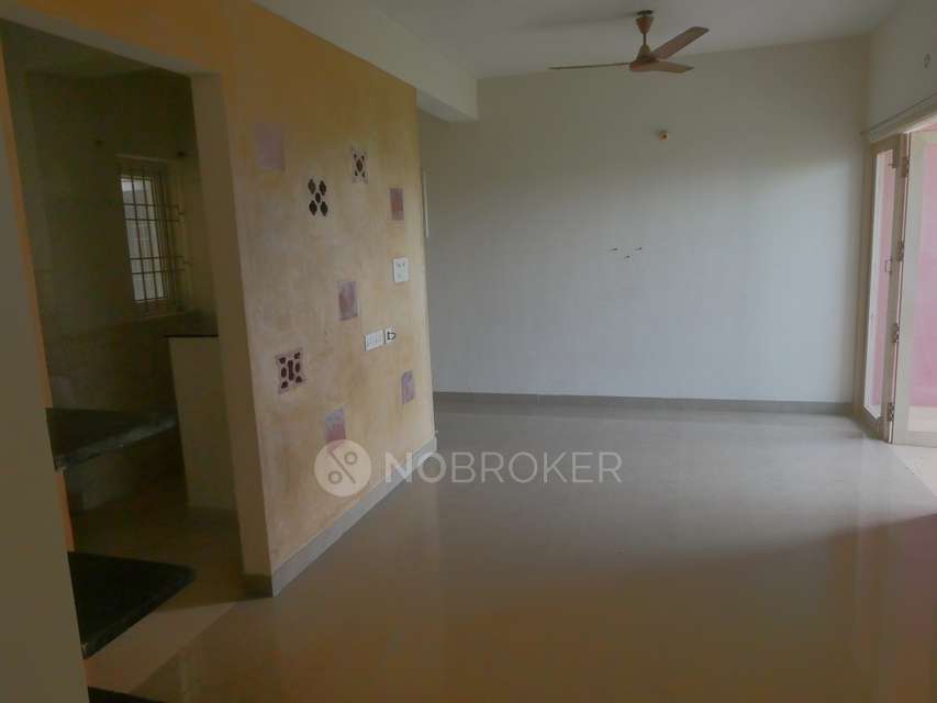 2 BHK Flat In Sabari Serenity Apartment, Thalambur For Sale  In Thalambur