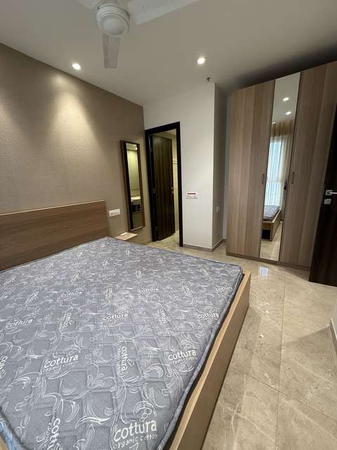 1 BHK Flat In Hiranandani Regent Hill , Powai for Rent  In Powai