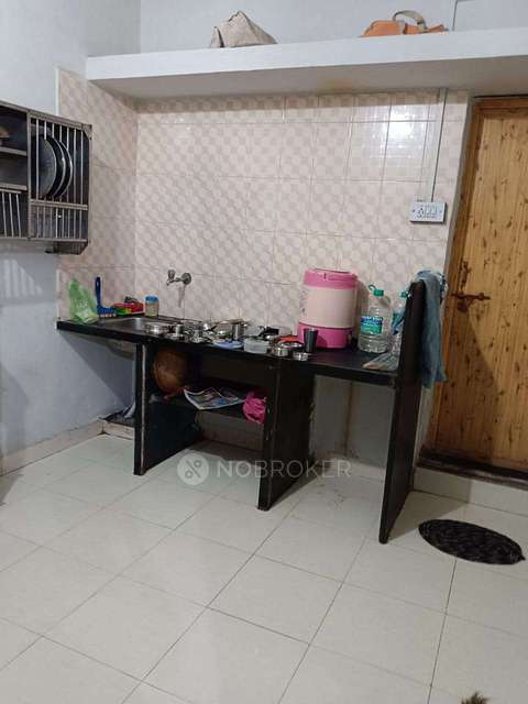 Shared Room for Female In 1 RK  In Karvenagar