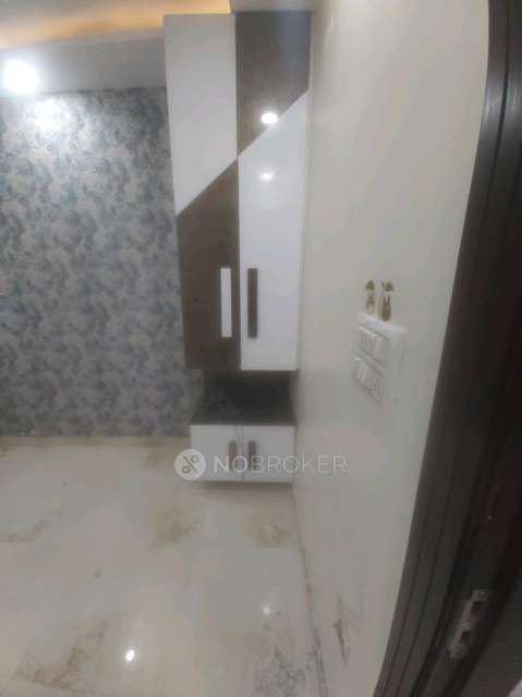 2 BHK Flat In Laxmi Apartment For Sale  In Black Thread. In