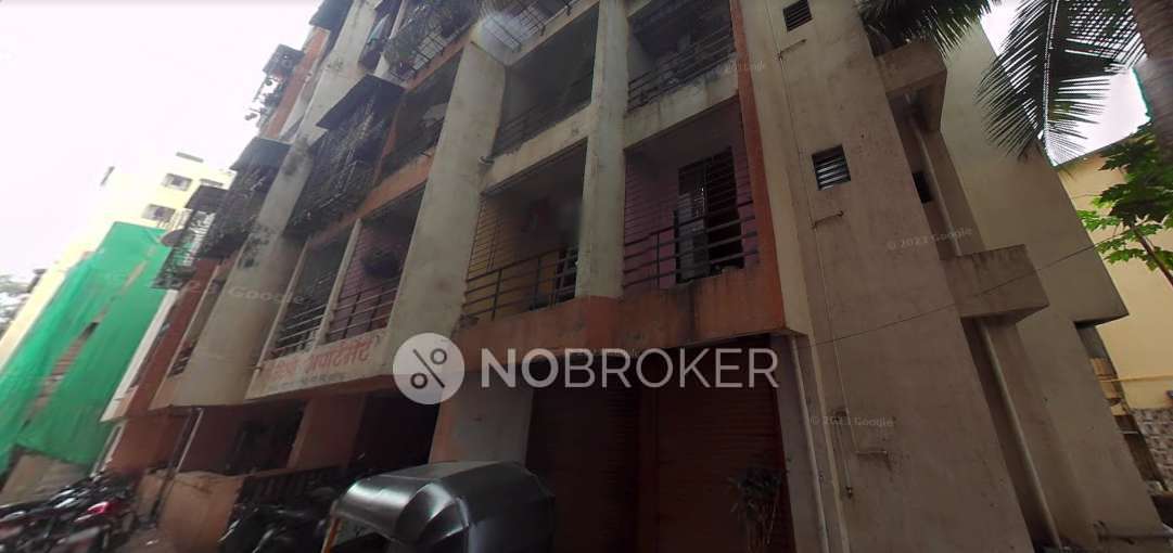 Shared Room for Male In 1 BHK  In Matoshri Apartment In Sector-16