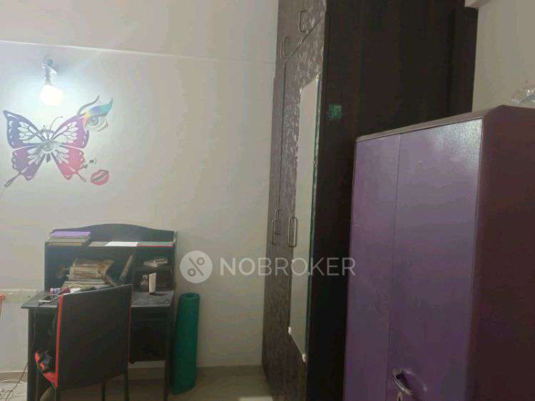 Single Room for Female In 3 BHK  In Goel Ganga Vertica In  Electronics City Phase 1