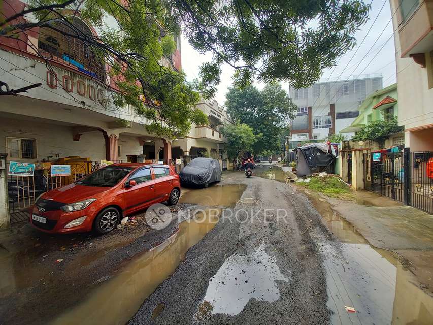 2 BHK Flat In Twinflats For Sale  In Virugambakkam Market