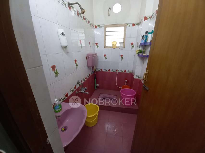 2 BHK Flat In Twinflats For Sale  In Virugambakkam Market