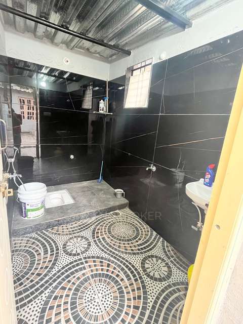 Industrial Shed in Sri Ragavendra Vidya Samsthe, Bangalore for Rent 