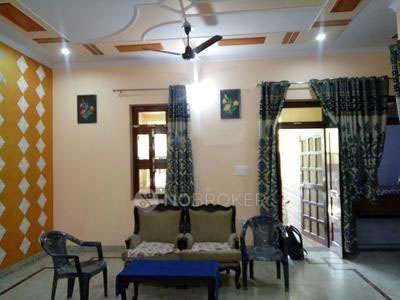 4+ BHK Flat For Sale  In Nangli Sakrawati
