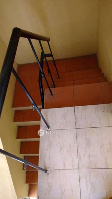 2 BHK Flat For Sale  In Mudichur