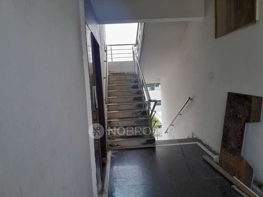 2 BHK Flat In Apex Crown For Sale  In  Maruthi Nagar, Langar Houz, Hyderabad, Telangana 500008, India
