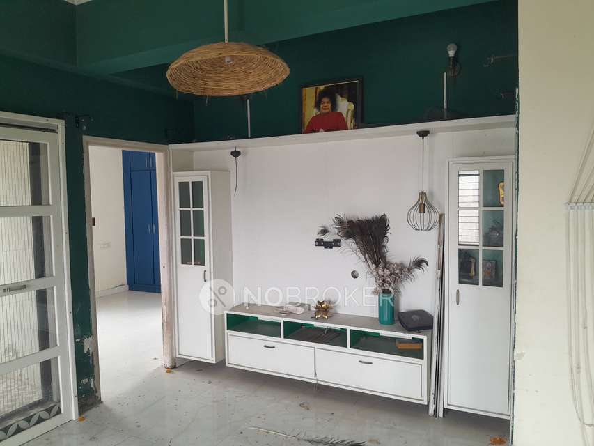 2 BHK Flat In Apex Crown For Sale  In  Maruthi Nagar, Langar Houz, Hyderabad, Telangana 500008, India