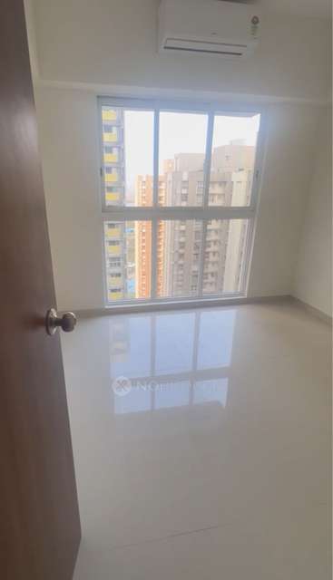 4 BHK Flat In Lodha Amara, Thane For Sale  In Thane