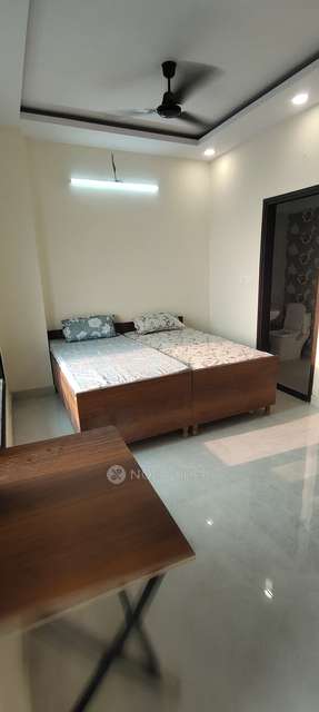 PG for Boys in Sector 66