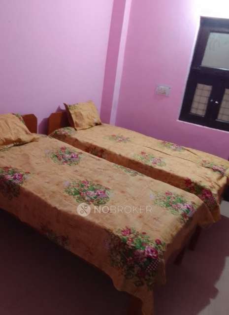 PG for Boys in Sector 66