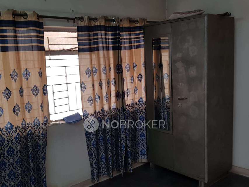 2 BHK Flat In Dda Mig Flats Rohini, Rohini Sector 7 For Sale  In Rohini