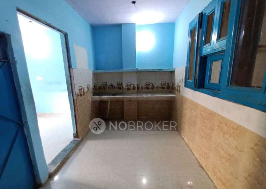 2 BHK Flat In Pachim Vihar  for Rent  In Nihal Vihar, Nikhil Vihar, Nangloi