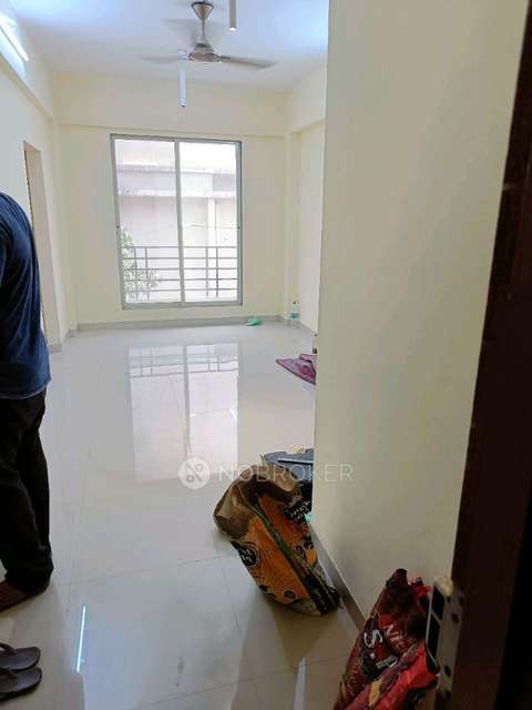 1 RK Flat In 404,4th Floor, Aruna Uihasa Bldg,sarvoday Nagar,near Devyani Saree,badalapur West  For Sale  In Mumbai