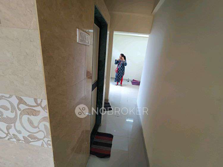 1 RK Flat In 404,4th Floor, Aruna Uihasa Bldg,sarvoday Nagar,near Devyani Saree,badalapur West  For Sale  In Mumbai