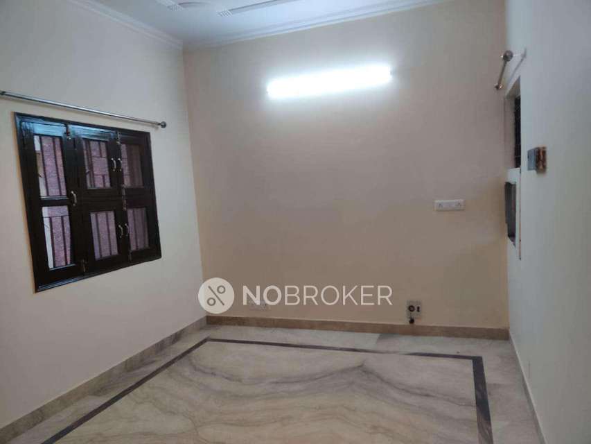 2 BHK Flat In Konark Apartment  For Sale  In Kalkaji Extension, Pocket A4, Kalkaji