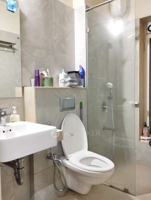 2 BHK Flat In L&t Seawoods For Sale  In Seawoods