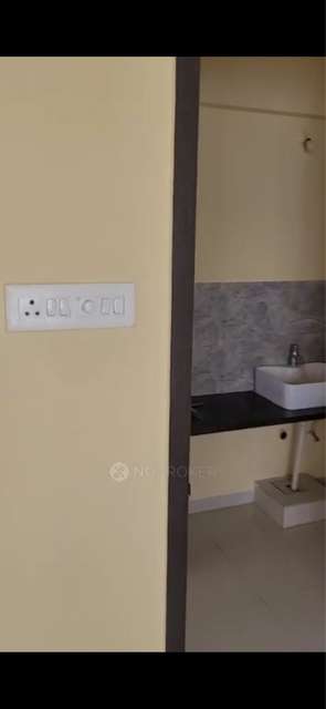 2 BHK Flat In Mantra Majestique Fifth Avenue For Sale  In Hadapsar