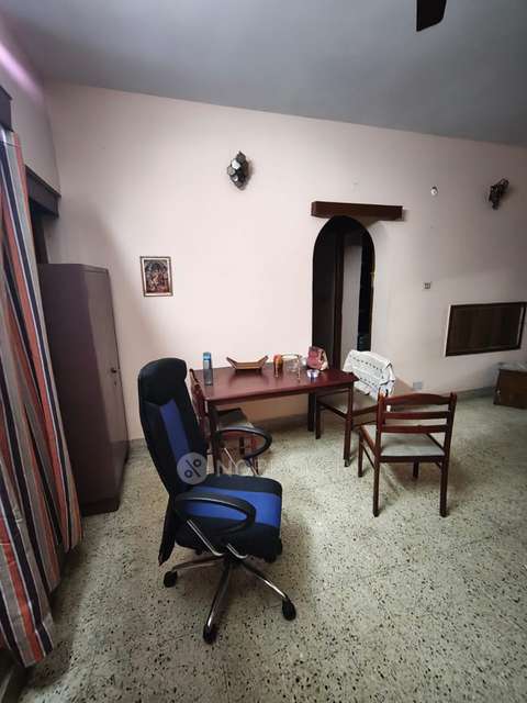 1 BHK Flat In Standalone Building  for Rent  In Btm 2nd Stage