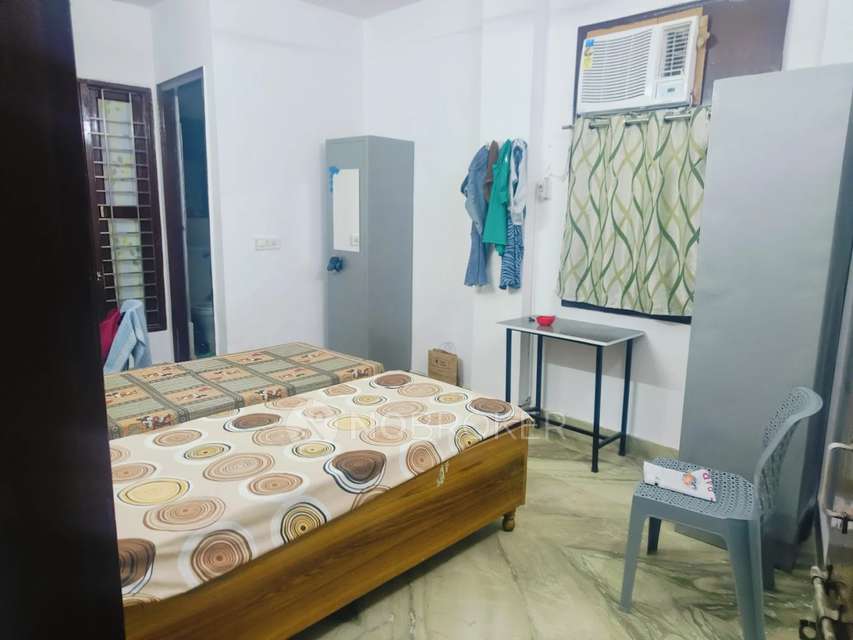 PG for Girls in South Extension I