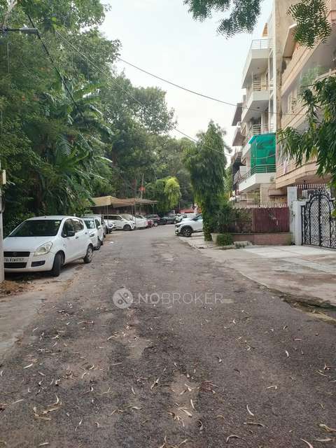 3 BHK Flat In East Punjabi Bagh  For Sale  In Punjabi Bagh