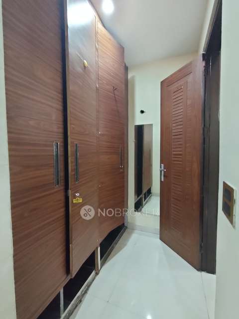 3 BHK Flat In East Punjabi Bagh  For Sale  In Punjabi Bagh