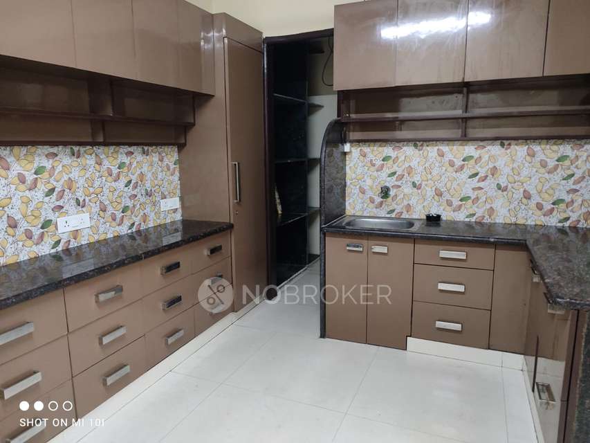 3 BHK Flat In East Punjabi Bagh  For Sale  In Punjabi Bagh