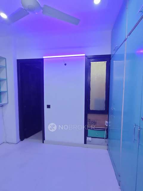 3 BHK Flat In East Punjabi Bagh  For Sale  In Punjabi Bagh