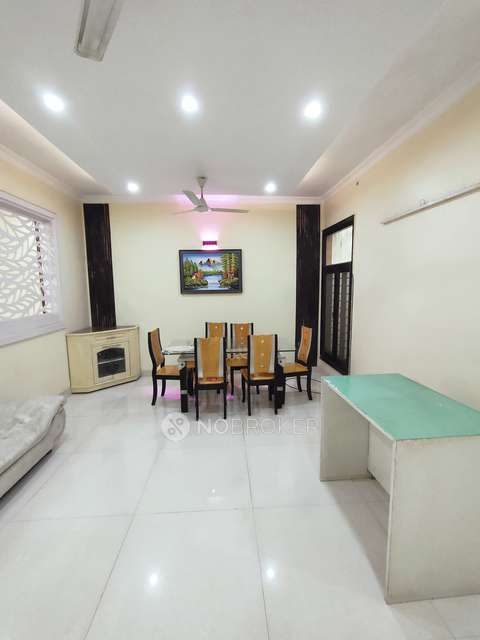 3 BHK Flat In East Punjabi Bagh  For Sale  In Punjabi Bagh