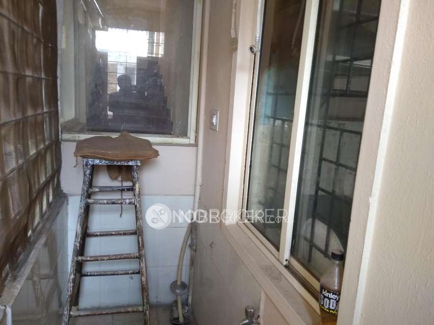 2 BHK Flat In Sapthagiri For Sale  In New Bel Road