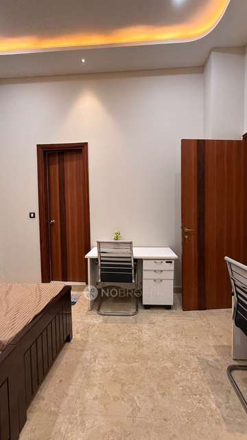 PG for Girls in Kamla Nagar