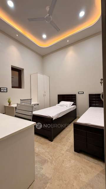 PG for Girls in Kamla Nagar