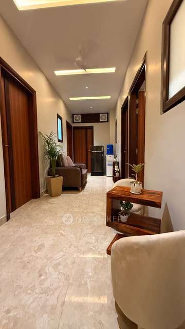 PG for Girls in Kamla Nagar