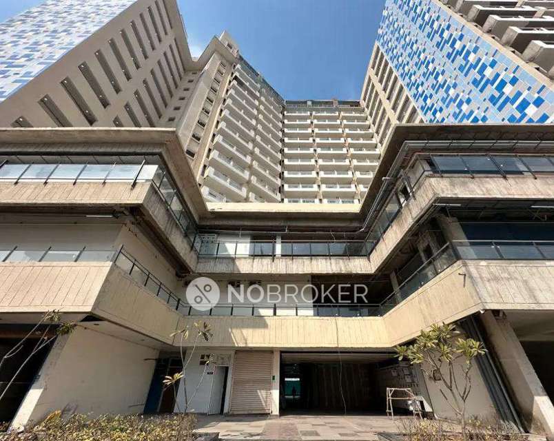 Shop in Gaur Yamuna City, Greater Noida for Rent 