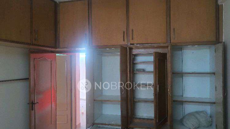2 BHK Flat In Santhosh Residency for Rent  In Munnekollal