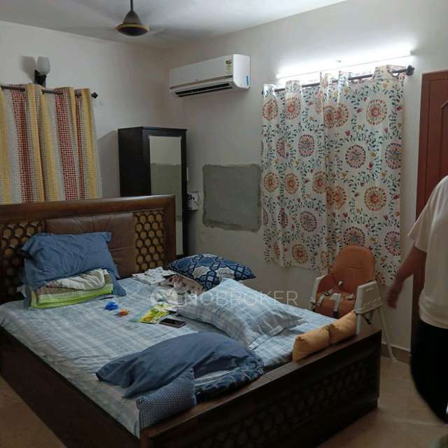 3 BHK Flat In Kamlesh Enclave For Sale  In Kamlesh Enclave