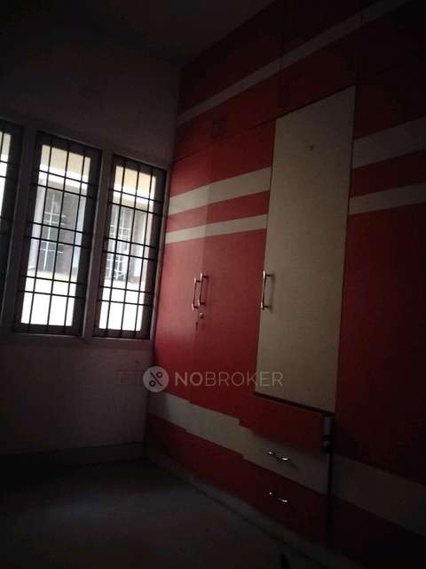 Single Room for Female In 2 BHK  In Kelambakkm In Chettinad 