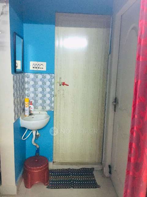 3 BHK Flat In Pavithra Apartment For Sale  In 1716, Potheri, Kattankulathur, Nandivaram-guduvancheri, Tamil Nadu 603203, India