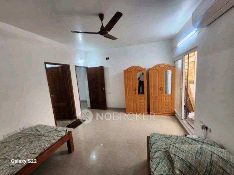 PG for Boys in Oaktree