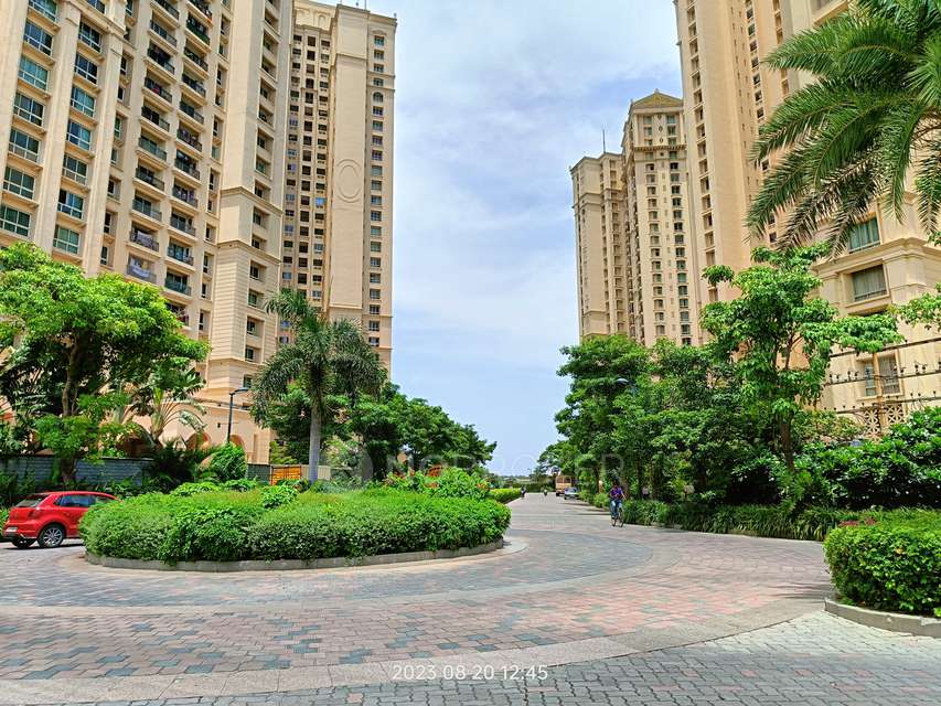 3 BHK Flat In Hiranandani Brentwood For Sale  In Navalur
