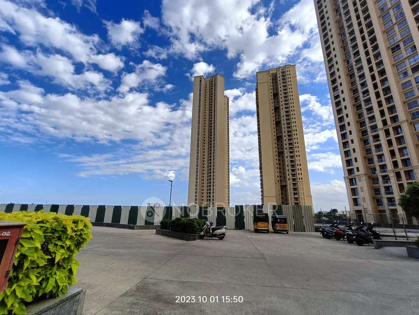 3 BHK Flat In Hiranandani Brentwood For Sale  In Navalur