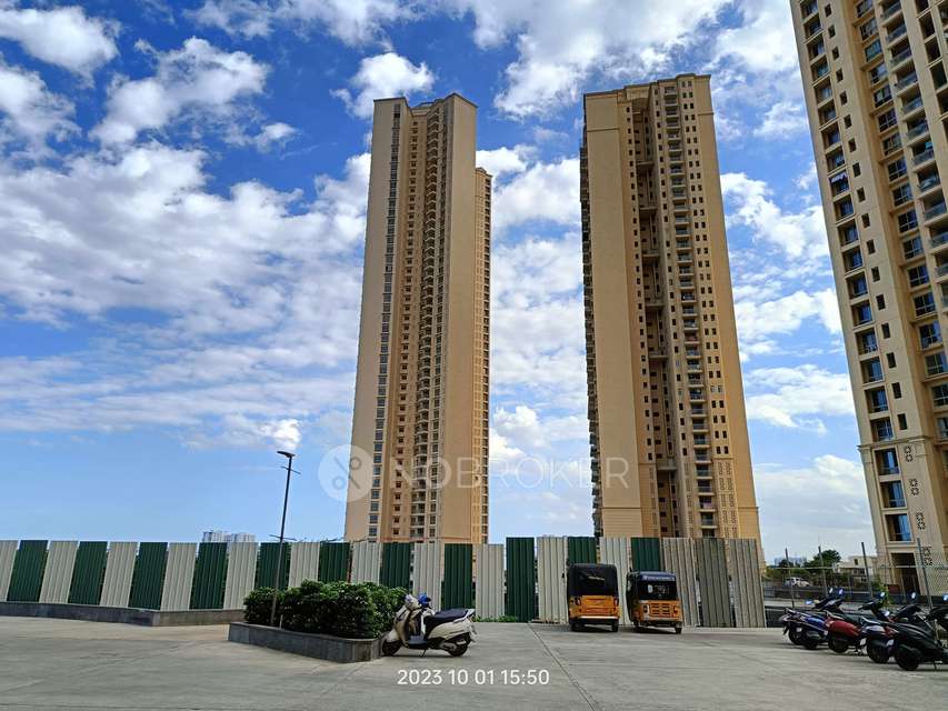 3 BHK Flat In Hiranandani Brentwood For Sale  In Navalur