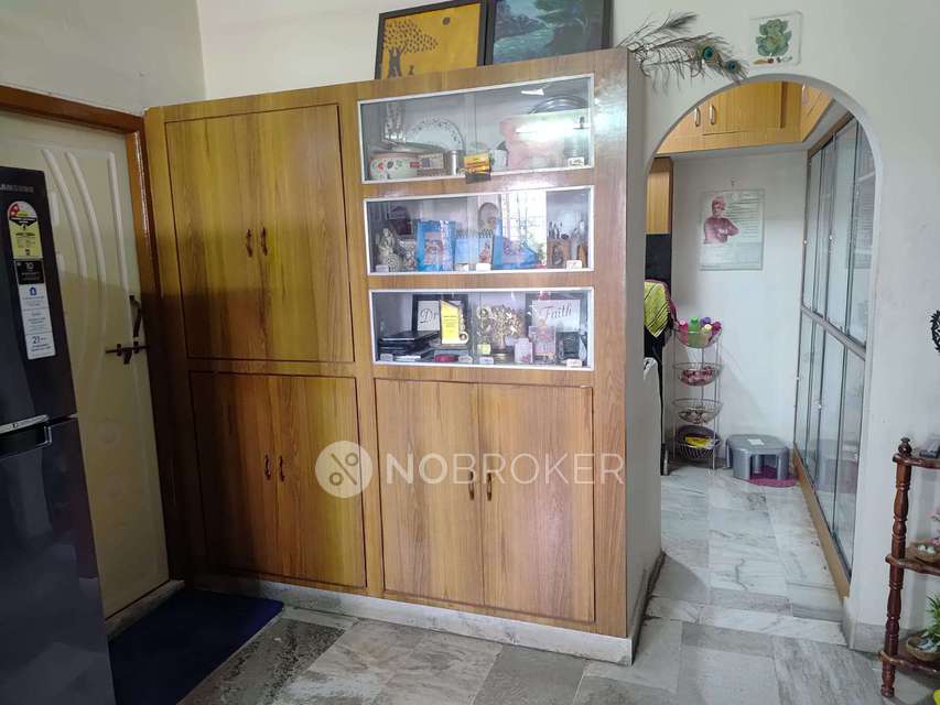 2 BHK Flat In Sri Venkateshwara Aprtment For Sale  In Old Bowenpally