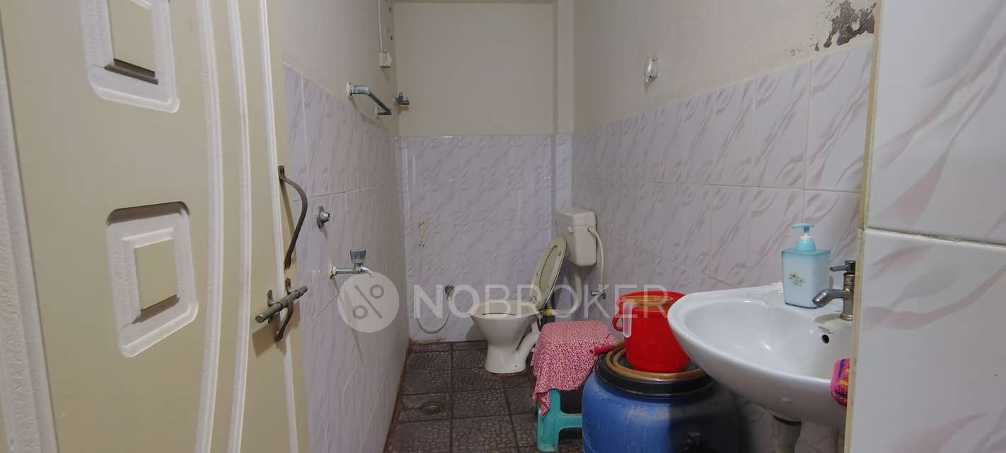 2 BHK Flat In Sri Venkateshwara Aprtment For Sale  In Old Bowenpally