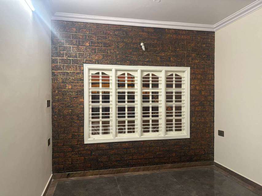 4 BHK House for Lease  In  Kumaraswamy Layout