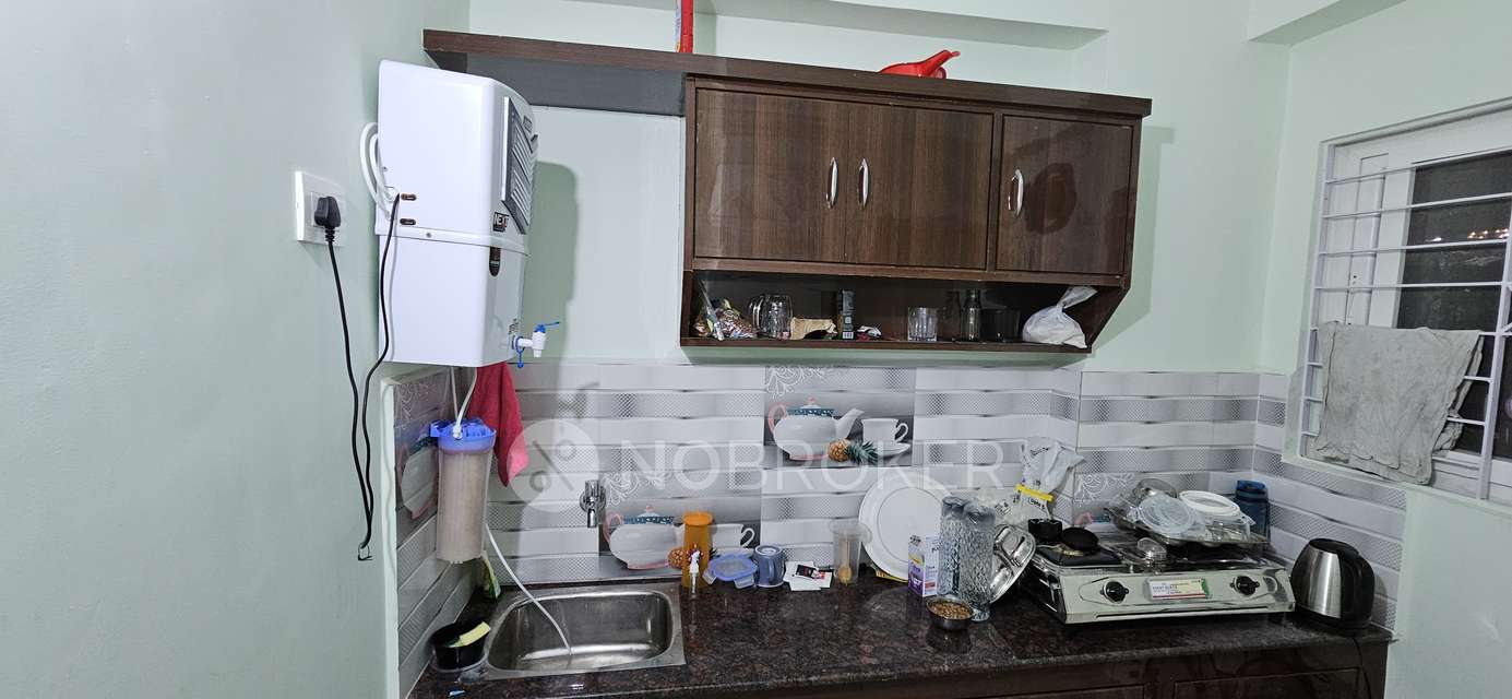 Shared Room for Male In 2 BHK  In Prnb Residency In Madhapur