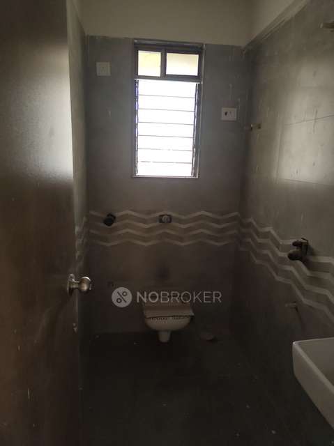 1 BHK Flat In Shree Ganesh Chs For Sale  In Ghatkopar West